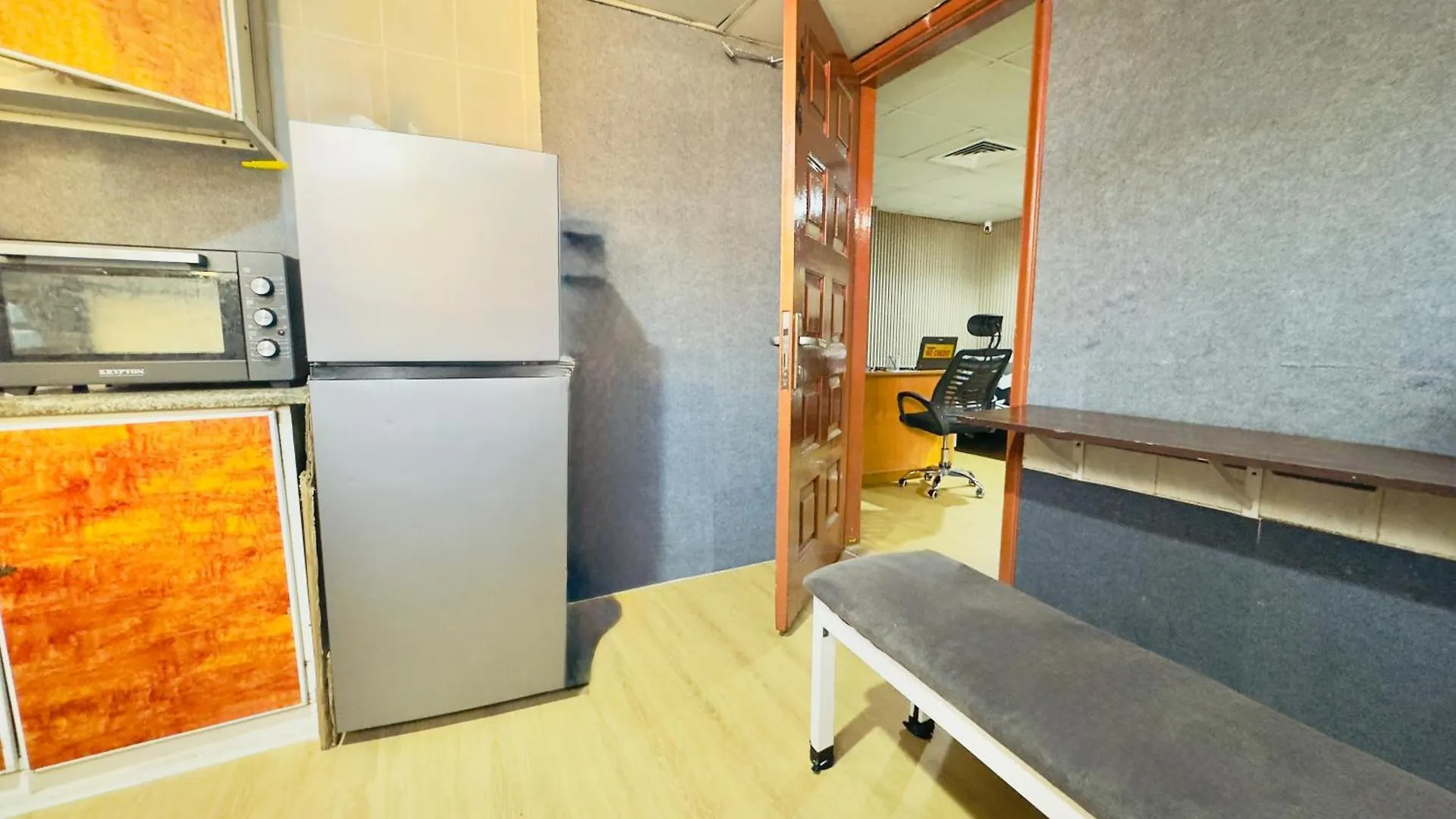דובאי Classic Capsule Holiday Homes